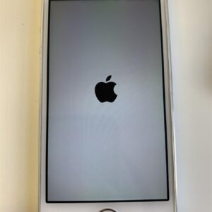 Apple iPhone 5S 16GB Silver Unlocked - Used